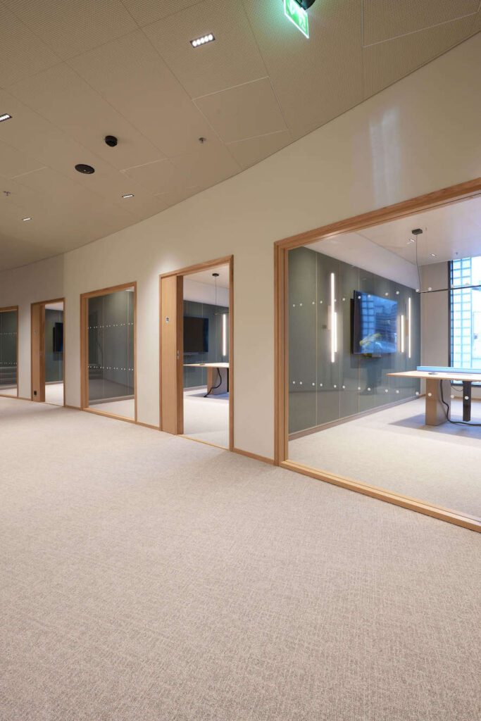 Puulasiseina Valla 2